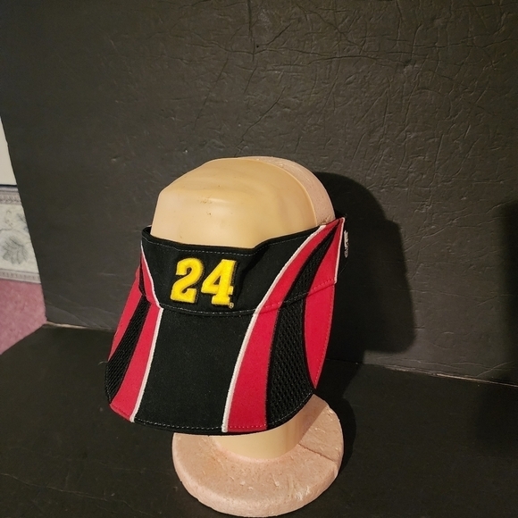 Chase Authentics Other - Chase Authentics #24 Nascar Hendrick Motorsport Dupont Sun Visor (See Pics)